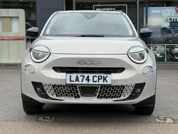 Brown New 2025 Fiat 600 La Prima SUV | £21,495 (Good price)