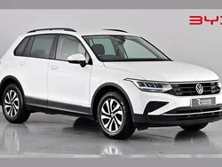 Ice white Used 2022 VW Tiguan Active SUV | £20,490 (Fair price)