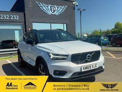 Silver Used 2019 Volvo XC40 R-Design SUV | £20,795 (Fair price)