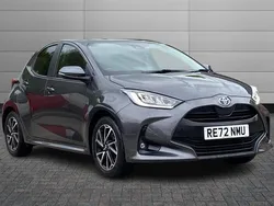 Decuma grey Used 2022 Toyota Yaris Hybrid Design Hatchback | £15,950 (Fair price)