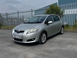 Silver Used 2007 Toyota Auris Hatchback | £1,250