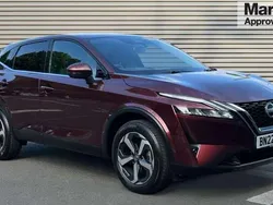 Red Used 2022 Nissan Qashqai N-Connecta SUV | £19,107 (Fair price)