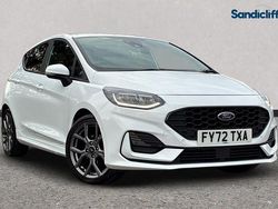 Frozen white (premium paint) Used 2022 Ford Fiesta Hatchback | £13,486 (Fair price)