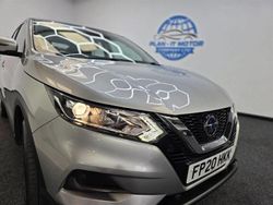 Silver Used 2020 Nissan Qashqai Acenta Premium SUV | £10,667 (Super price)