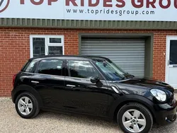 Black Used 2015 Mini Cooper Countryman SUV | £9,749 (Fair price)