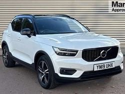 White Used 2019 Volvo XC40 R-Design SUV | £15,585 (Fair price)
