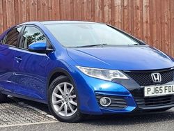 Blue Used 2015 Honda Civic SE Plus Hatchback | £4,795 (Fair price)