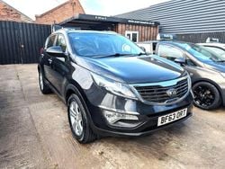 Black Used 2013 Kia Sportage 2 SUV | £4,795 (Fair price)