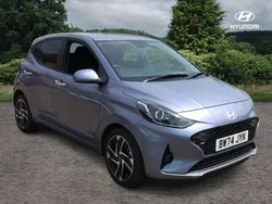 Blue New 2025 Hyundai i10 Premium Hatchback | £15,739 (Fair price)