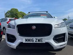 White Used 2016 Jaguar F-Pace R-Sport SUV | £15,999 (Fair price)