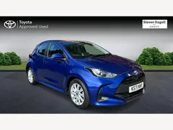 Blue Used 2022 Toyota Yaris Hybrid Hatchback | £15,432 (Good price)