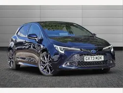 Obsidian blue Used 2023 Toyota Corolla Hatchback | £23,495 (Fair price)