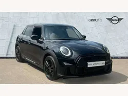 Midnight black ii Used 2023 Mini Cooper Comfort Hatchback | £22,995 (Fair price)