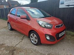 Red Used 2014 Kia Picanto Air Hatchback | £3,500 (Good price)