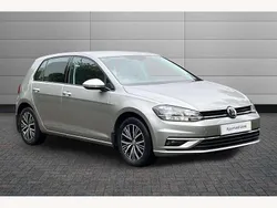 Silver Used 2017 VW Golf VII SE Hatchback | £12,695 (Fair price)