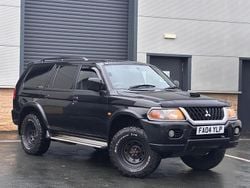 Black Used 2004 Mitsubishi Shogun Warrior SUV | £5,995 (Fair price)