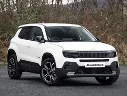 Special solid snow white New 2025 Jeep Avenger Summit SUV | £22,498 (Fair price)