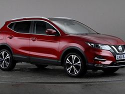 Red Used 2018 Nissan Qashqai N-Connecta SUV | £9,998 (Fair price)