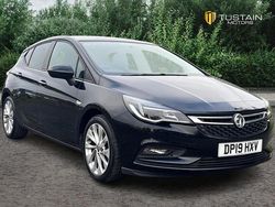 Black Used 2019 Vauxhall Astra Design Edition Hatchback | £7,499 (Fair price)