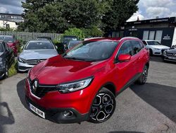 Red Used 2016 Renault Kadjar Dynamique SUV | £5,850 (Fair price)