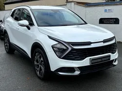 White Used 2022 Kia Sportage 3 SUV | £26,999 (Fair price)