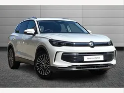 White Used 2024 VW Tiguan Match SUV | £29,995 (Good price)