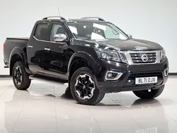 Black Used 2021 Nissan Navara Tekna Pickup | £20,498 (Fair price)