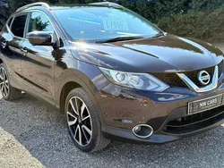 Purple Used 2016 Nissan Qashqai Tekna SUV | £7,990 (Fair price)