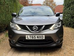 Grey Used 2015 Nissan Qashqai N-TEC SUV | £6,995 (Fair price)
