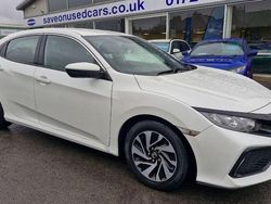 White Used 2018 Honda Civic SE Hatchback | £7,990 (Good price)
