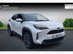 Used 2025 Toyota Yaris Hybrid Estate | £25,162 (Fair price)