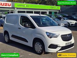 White Used 2020 Vauxhall Combo Sportive MPV | £7,999 (Fair price)