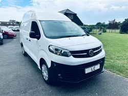 White Used 2023 Vauxhall Vivaro S Van | £12,495 (Good price)