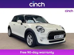 White Used 2019 Mini Cooper Classic Hatchback | £10,959 (Fair price)