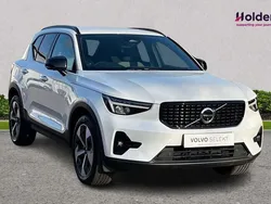 White Used 2024 Volvo XC40 Plus SUV | £30,490 (Fair price)