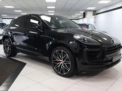 Black Used 2021 Porsche Macan SUV | £48,949 (Fair price)
