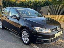 Black Used 2017 VW Golf VII SE Hatchback | £13,777 (Fair price)
