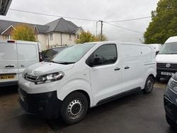 White Used 2023 Mercedes e-Vito Progressive MPV | £13,495 (Super price)