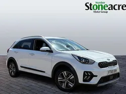 White Used 2020 Kia Niro 2 SUV | £14,495 (Good price)