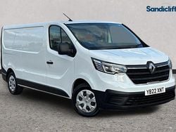 White Used 2022 Renault Trafic Van | £12,520 (Good price)