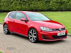 Red Used 2013 VW Golf VII GTD Hatchback | £9,950 (Expensive)