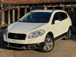 White Used 2013 Suzuki SX4 S-Cross SZ4 SUV | £5,100 (Fair price)