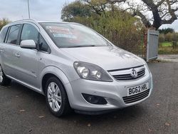 Silver Used 2012 Vauxhall Zafira Design Edition MPV | £3,195 (A bit pricey)
