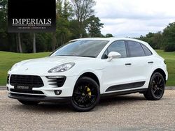 White Used 2017 Porsche Macan SUV | £25,948 (Good price)