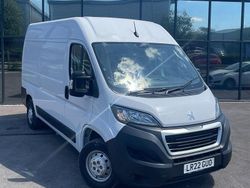 White Used 2022 Peugeot Boxer S Van | £11,995 (Fair price)