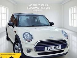 White Used 2016 Mini Cooper Hatch Hatchback | £6,485 (Good price)
