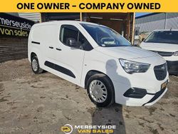 White Used 2022 Vauxhall Combo Sportive MPV | £11,495 (Fair price)