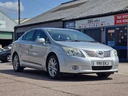 Silver Used 2011 Toyota Avensis Sedan | £3,444 (Good price)