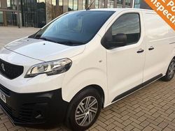White Used 2022 Peugeot Expert Premium Van | £10,690 (Good price)