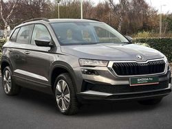 Graphite grey metallic Used 2022 Skoda Karoq SE Drive SUV | £17,800 (Fair price)